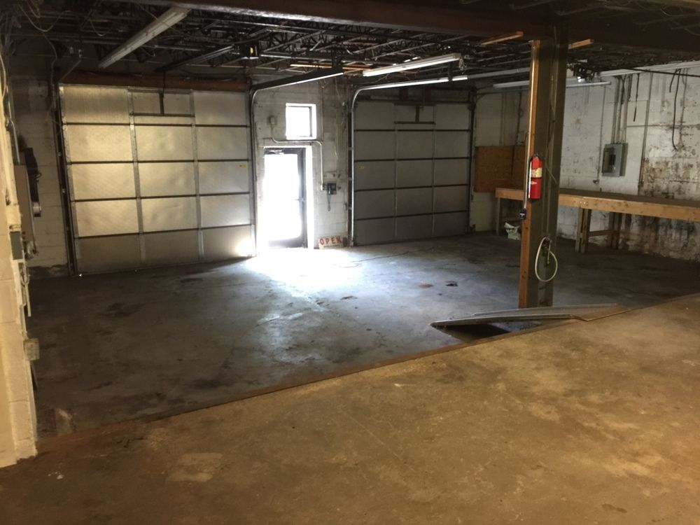 2040 N Ferry St, Anoka, MN 55303